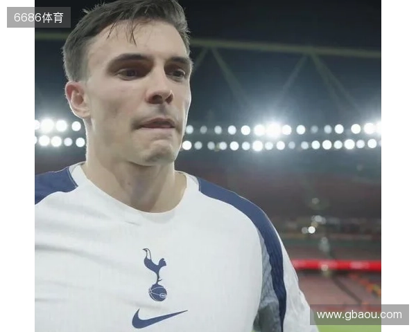 帕利尼亚：想对球迷们说声抱歉，我们辜负了他们的期待